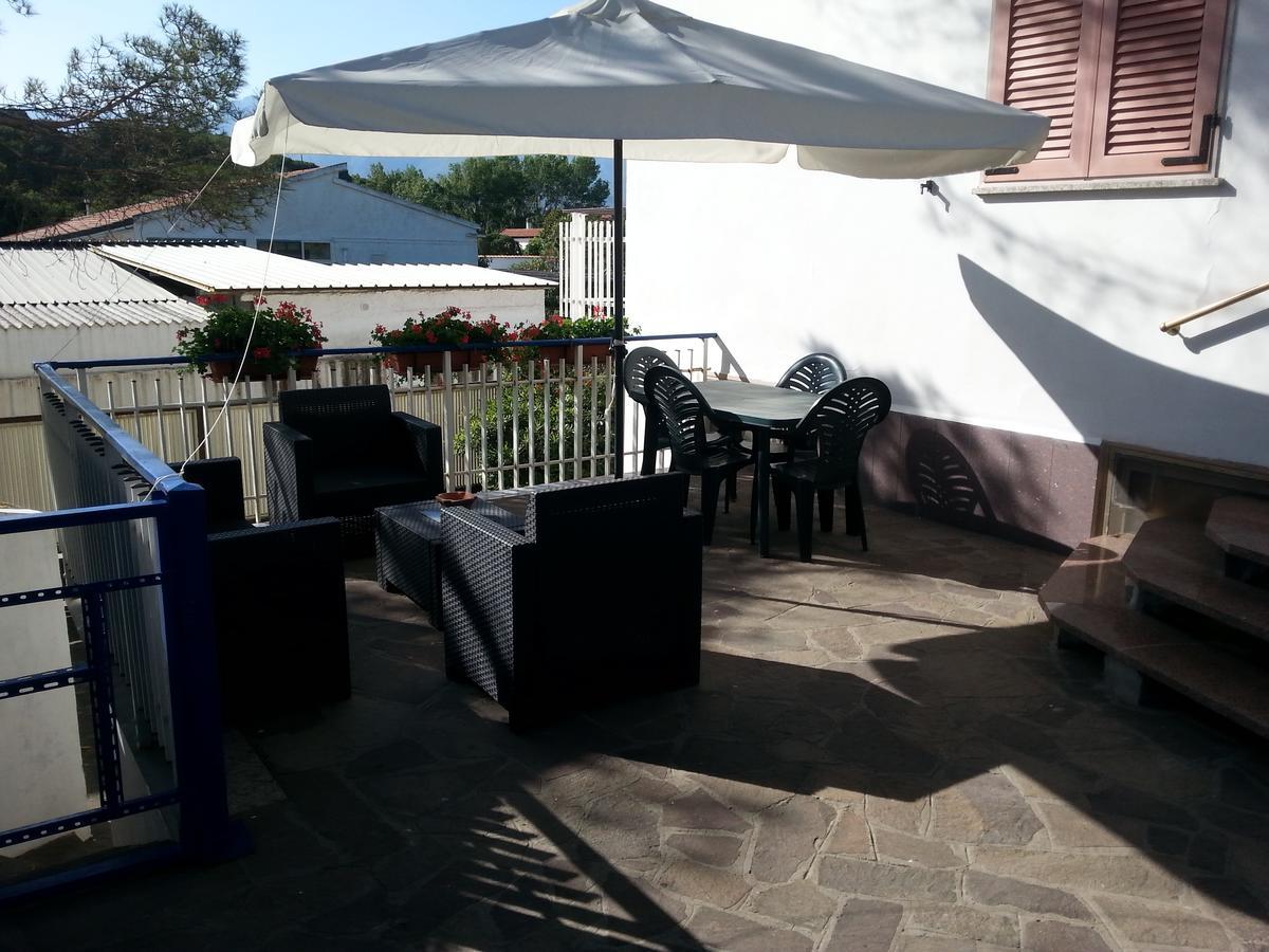 Appartamento In Villa Valentini, Fronte Mare, Giardino E Parcheggio Privato, Wifi, Dotato Di Tutti I Confort, Nel Golfo Di Gaeta Minturno Ngoại thất bức ảnh